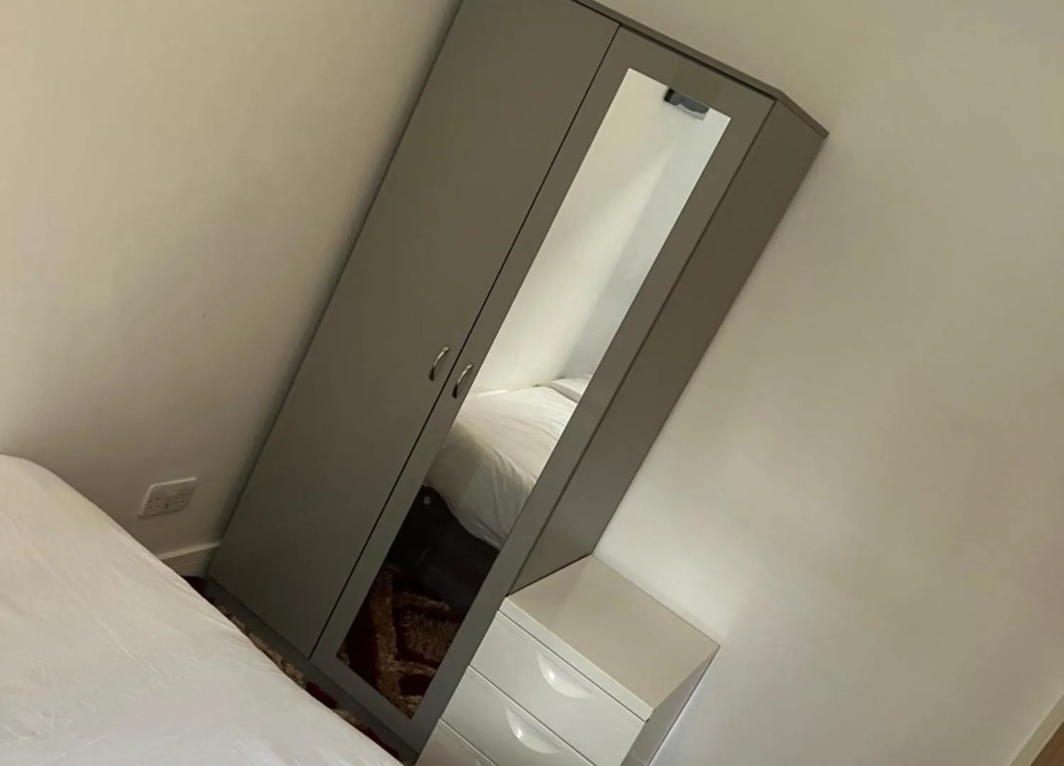 Spacious 2 Bedroom Apartment In Woolwich Arsenal London